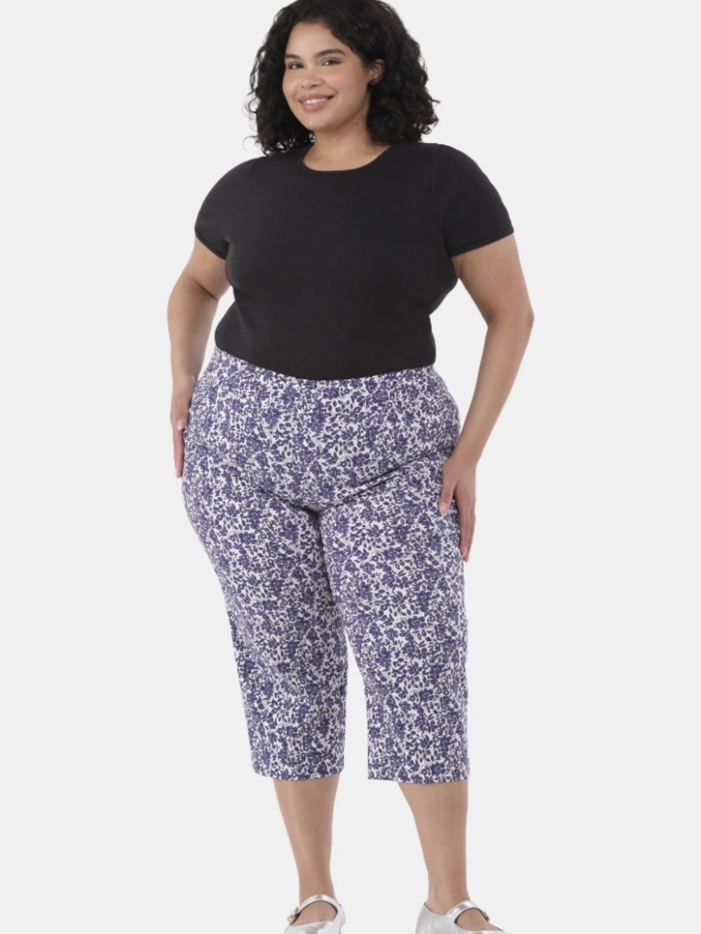 Just My Size Women’s Blue Floral Millennium Capris Size 2X NWT